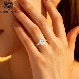 Bague de Fiançailles et d'Éternité Classique pour Femme Charm_Jewells en Argent Plaqué Or Rose 18K avec Moissanite Taille Coussin et Sertissage à Griffes IGI - Product Image 6