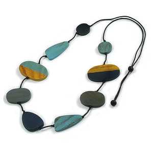 Collier Pendentif en Bois de Designer MN Exports, Bijou Écologique Fait Main, Style Bohème Élégant, Cadeau de Mariage Chrétien Géométrique - Product Image 1