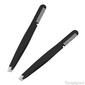 Pince à épiler inclinée en acier inoxydable noir mat avec peigne, logo personnalisé, outil de beauté haut de gamme - Product Image 4