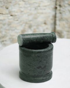 Juego de mortero y pilón de mármol de piedra natural para moler especias, hierbas, ajo y preparar alimentos frescos diariamente - Product Image 1
