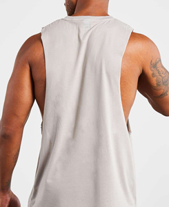 Custom Made Casual Wear Men's <b>Light</b> Grey Breathable Sleeveless Tank Tops Crew <b>Neck</b> Solid Knitted Polyester Fabric 180g XL Size - Product Image 4