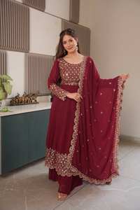 ชุดเดรส Anarkali แฟชั่นชั้นสูงสำหรับงานเทศกาล ตกแต่งอย่างประณีต เหมาะสำหรับงานเลี้ยงตอนเย็นและงานสังสรรค์ในครอบครัว สั่งซื้อชุดเดรส Anarkali จำนวนมาก - Product Image 2