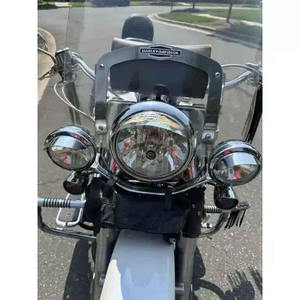 Harley-Davidson Heritage Softail Special d'occasion 2005 à vendre – Style vintage, prêt pour la route, performances durables - Product Image 2