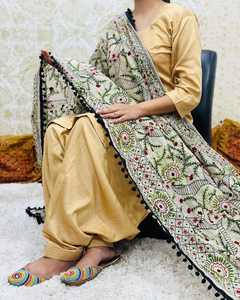 Vente en gros de vêtements de plage ethniques indiens brodés, dupattas Phulkari, dupattas en georgette brodés à la main et colorés pour femmes - Product Image 5