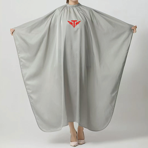 Cape de coiffure blanche avec logo rouge en polyester anti-adhésif pour hommes et femmes - Product Image 2