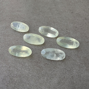 พลอยเพรนไนต์ธรรมชาติทรงรีขนาดใหญ่เจียระไนแล้ว พลอยหลวมสำหรับทำเครื่องประดับ มีทุกขนาด - Product Image 1