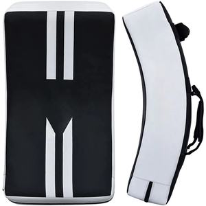 Protège-tibias personnalisé, durable, respirant et écologique pour les arts martiaux, la boxe et l'entraînement MMA, en cuir PU blanc et noir, avec logo personnalisé - Product Image 5