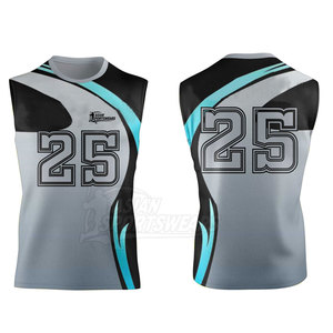 Vêtements de performance pour sports d'équipe, conçus pour la vitesse et l'agilité, avec une construction d'uniforme 7v7 et une coupe confortable - Product Image 4