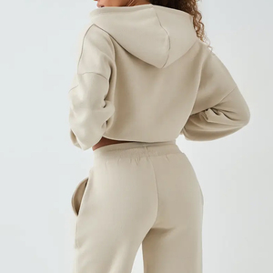 Veste courte à capuche décontractée en polaire unie respirante et écologique pour femme, grande taille, pour l'hiver, avec faible MOQ, idéale pour le jogging et les tenues de sport - Product Image 4