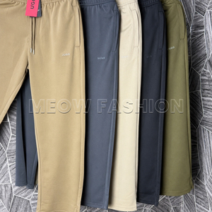 Lot de pantalons de survêtement décontractés pour hommes en polyester, coupe droite, provenant de surplus de production (RMG) du Bangladesh, pour l'approvisionnement en gros - Product Image 3