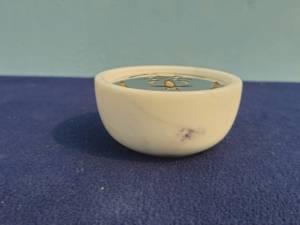 Quemador de Incienso de Mármol Curio Craft con Tapa Metálica Dorada en Forma de Palma, para Incienso de Sándalo, Incienso Indio, Bakhoor Árabe, Aromaterapia - Product Image 2