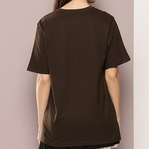 เสื้อยืดคอกลมปักลายลูกไม้สีน้ำตาลสำหรับผู้หญิง รุ่นใหม่ แขนสั้น ทรงปกติ ผ้าเจอร์ซีย์ 100% คอตตอน เป็นมิตรกับสิ่งแวดล้อม เหมาะสำหรับฤดูร้อน - Product Image 2