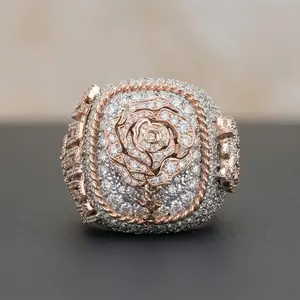 Anillo de Plata de Ley Maciza Chapado en Oro Amarillo y Oro Rosa con Diamante Moissanita, Diseño Personalizado con Nombre, Anillo de Lujo para Hombre y Mujer - Product Image 1