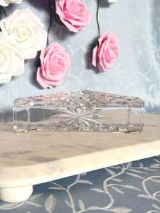 Hot resin whait <b>color</b> Napkin <b>Paper</b> Holder Home Party Usage Handmade Decorative <b>Tissue</b> Holder Hotels Tabletop Napkin Holder - Product Image 4