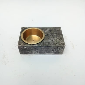 Brûleur à Bakhoor en métal au design artisanal de qualité supérieure, revêtement en MDF, brûleur à encens Mubkhar en métal, au meilleur prix. - Product Image 1