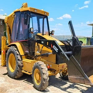 Chargeuse-pelleteuse CAT 428 d'occasion puissante, excellent état de fonctionnement, prix bas, disponible à la vente. - Product Image 6