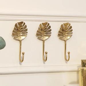 Wholesale Brass Round Wall Hook Decorative Gold <b>Coat</b> Hanger Modern Brushed Metal <b>Robe</b> Towel Peg Bulk Hotel Bathroom Hardware - Product Image 1