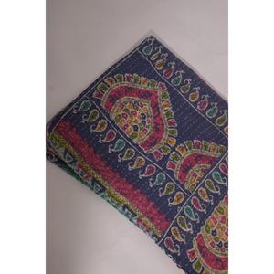 ผ้าห่มคันธาพิมพ์ลายดอกไม้สไตล์วินเทจ ทำมือ เป็นมิตรกับสิ่งแวดล้อม ผ้าฝ้ายอินเดีย โบโฮ ใช้ได้ทั้งสองด้าน เหมาะกับทุกฤดู ของตกแต่งบ้าน ของขวัญ - Product Image 5