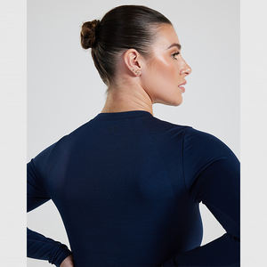 Vente directe usine : T-shirt de sport pour femme à manches longues, coupe ajustée et régulière, léger, design estival, best-seller - Product Image 4