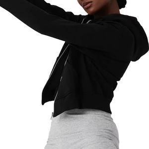 Sudadera Corta con Capucha para Mujer, Personalizable con Logotipo, de Algodón y Felpa, Estilo Casual y Urbano - Product Image 3