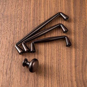 Juego de tiradores y pomos vintage de latón pulido con base cónica para puertas de cocina, herrajes modernos para muebles - Product Image 4