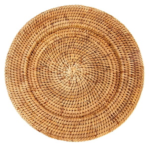 Assiette de présentation en rotin style bohème pour la mise en table, faite à la main, en fibres naturelles, ronde, pour la vente en gros - Product Image 1
