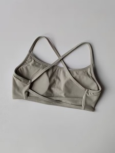 Soutien-gorge de sport élégant multi-positions sans armatures, confortable, dos nu, extensible, pour l'entraînement - Product Image 6