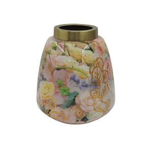 Jarrón de Hierro Hecho a Mano con Patrón Floral en Relieve, Acabado Antiguo de Latón, Jarrón Decorativo para Decoración del Hogar - Product Image 1