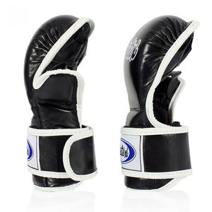 ถุงมือชก MMA Fairtex คุณภาพพรีเมียม หนังแท้ ปรับขนาดได้ บรรจุภัณฑ์ปรับแต่งได้ สีดำ - Product Image 3