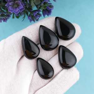5 pierres précieuses d'onyx noir naturel AAA+ sélectionnées à la main, cabochons ovales en forme de poire, dos plat, calibrées, pour la fabrication de bijoux - Product Image 1