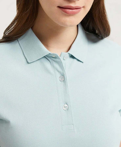 Polo femme en coton et polyester de haute qualité avec logo personnalisé, idéal pour le travail, les occasions décontractées et le quotidien. - Product Image 3
