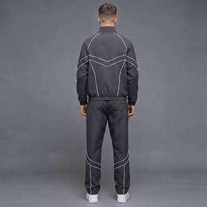 Conjunto Deportivo para Hombre OEM, 100% Nailon, 2 Piezas, Resistente al Viento, Color Sólido con Ribete Blanco, Corte Holgado y Transpirable - Product Image 6
