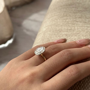 4 Carat Oval Lab Grown Diamond Engagement <b>Ring</b> IGI Certified D E Color VS VVS Clarity <b>Solitaire</b> Elegant Design <b>Ring</b> - Product Image 4