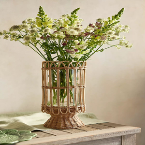 Vase à fleurs cylindrique en rotin tressé avec bande supérieure en treillis ouvert pour arrangements de tulipes fraîches, disponible à prix de gros. - Product Image 6