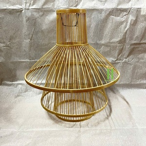 Venta al por Mayor de Lámparas de Bambú Elegantes HNH Craft Model HNH 4010, Decoración para el Hogar, Iluminación de Bambú Natural OEM, Lámparas Colgantes de Techo - Product Image 1