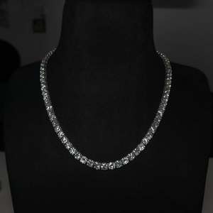 Collier tennis 6 mm en moissanite VVS sertie de pierres, chaîne à maillons en argent sterling 925, taille brillant rond, pour femmes et hommes - Product Image 5