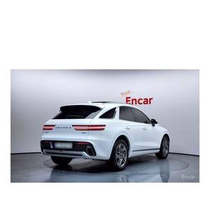 Genesis GV70 2.5T AWD 2024, SUV a Gasolina con 48,117 km, Emisión Euro V, Caja de Cambios Automática, Asientos de Cuero, Volante a la Izquierda, Cámara Trasera - Product Image 2