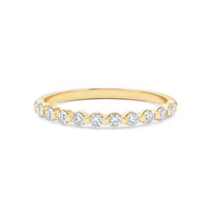 Magnifique bague d'éternité minimaliste en or massif 14 carats avec diamant de laboratoire rond, bague empilable, bague de promesse, bague de fiançailles personnalisée - Product Image 1