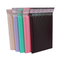 Sacs d'enveloppe à bulles roses personnalisés sacs postaux étanches 6x9 avec adhésif fort pour l'expédition fabriqués en poly matériau durable