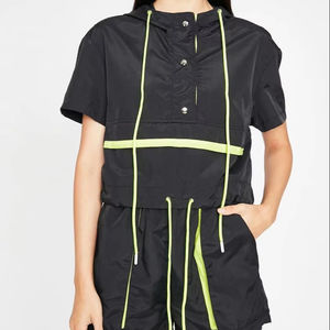 Veste coupe-vent légère en nylon avec capuche et fermeture éclair, imprimée, décontractée, pour l'été, ensemble court pour femmes - Product Image 1