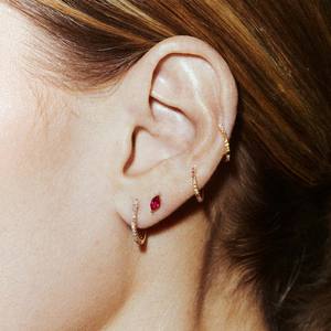 Labret à filetage interne en or massif 14K avec rubis naturel marquise 6x3mm pour piercing Hélix, Tragus, Conch - Fournisseur de bijoux - Product Image 1