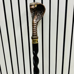 Bastón de paseo con cabeza de cobra tallada y pulida a mano |   Adorno de pared de madera de haya original, plegable en 3 partes, para San Valentín y Pascua - Product Image 1