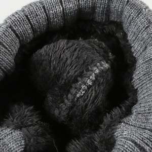 Bonnet en laine double couche épaissi à rayures audacieuses, couleur unie, bordure tricotée, style urbain simple et tendance - Product Image 3