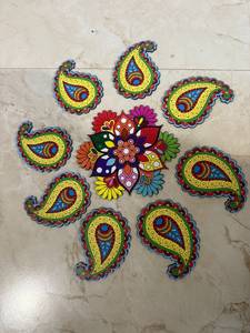 Alfombra de madera de ingeniería al por mayor de 14 pulgadas con diseño floral Rangoli, mandala, paisley amarillo, Kalka, decoración artesanal para sala de Pooja Diwali - Product Image 4