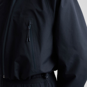 Chaqueta Bomber Corta de Nylon para Mujer, con Capucha, Cierre, Mangas Abullonadas, Logotipo Frontal, Color Sólido, Manga Larga, Otoño-Invierno - Product Image 6