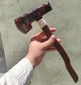 Énergie de pierre naturelle sur mesure 2024 nouvelle Offre Spéciale pierres précieuses acajou obsidienne en vrac pointes de flèches en cristal hache avec manche en bois - Product Image 2