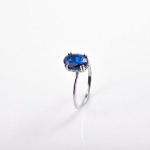 Anillo de Cianita Azul, Gema Ovalada Facetada, Plata 925, Engaste de Puntas, Banda Delgada, Joyería Elegante para Mujer, Uso Diario - Product Image 2