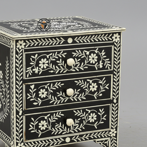 โต๊ะข้างเตียง 2 ลิ้นชัก งานแฮนด์เมดสไตล์โมเดิร์น ตกแต่งด้วยกระดูกสีดำลายดอกไม้ สำหรับตกแต่งห้องนั่งเล่นสุดหรู - Product Image 6