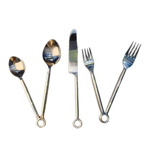 Juego de Cubiertos de Acero Inoxidable Moderno con Mango Ergonómico Ondulado, Incluye Tenedor para Cena, Tenedor para Ensalada, Cuchillo, Cuchara para Sopa y Cuchara para Té - Product Image 1