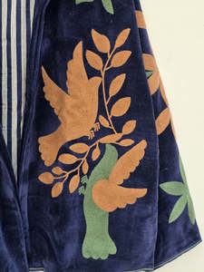 Chaqueta Bordada de Terciopelo de Algodón Azul Marino Hecha a Mano para Mujer, Cierre Frontal Oculto, Forro de Algodón Suave, Ropa Exterior de Moda Boho Vintage - Product Image 4